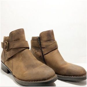 Born Brown Suede Buckle Bootie Sz 7M